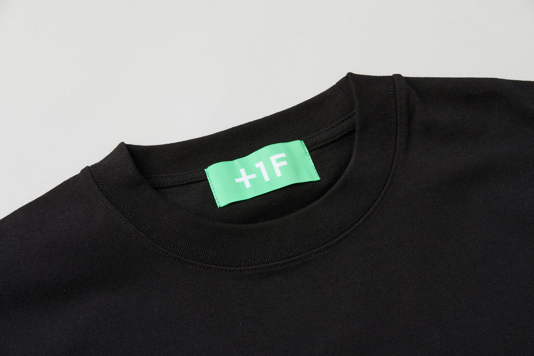 STREET FIGHTER 6 +1F CAMMY TEE / BLACK