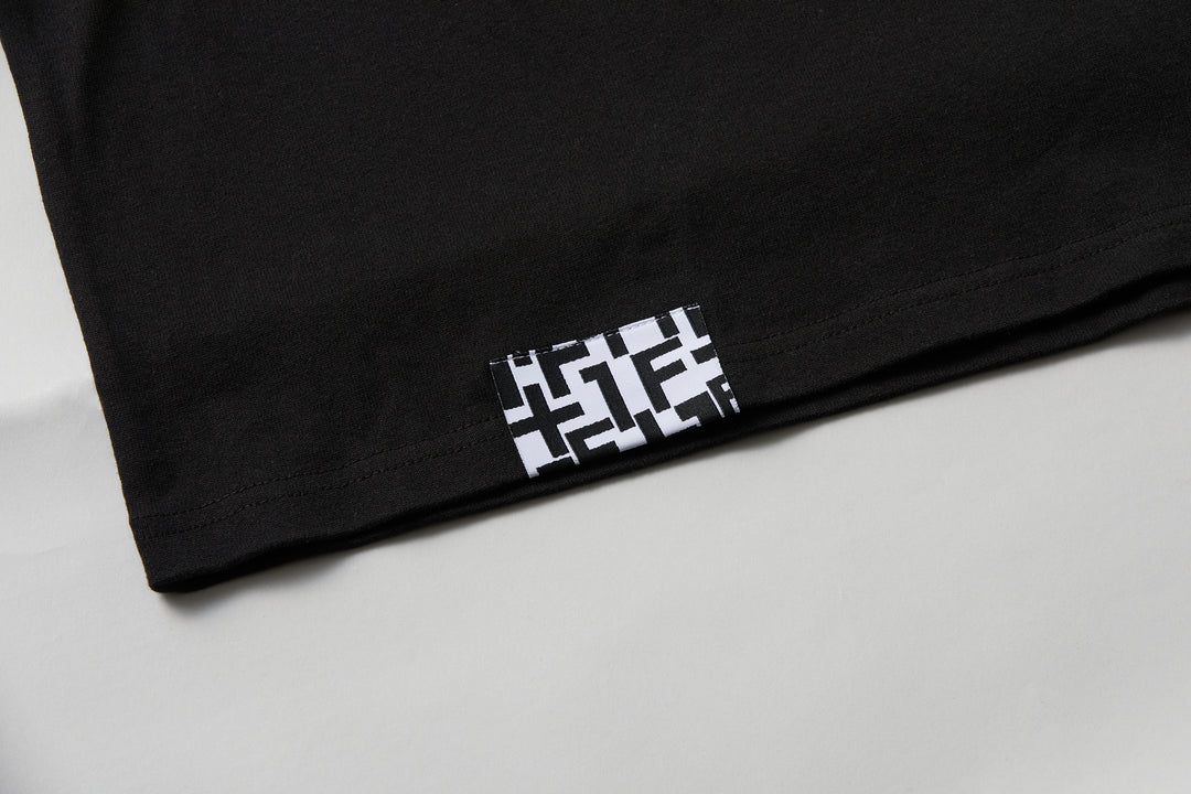 STREET FIGHTER 6 +1F CAMMY TEE / BLACK