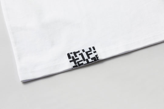 STREET FIGHTER 6 +1F CAMMY TEE / WHITE