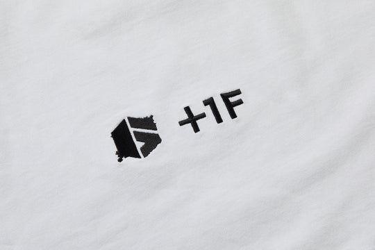 STREET FIGHTER 6 +1F CAMMY TEE / WHITE