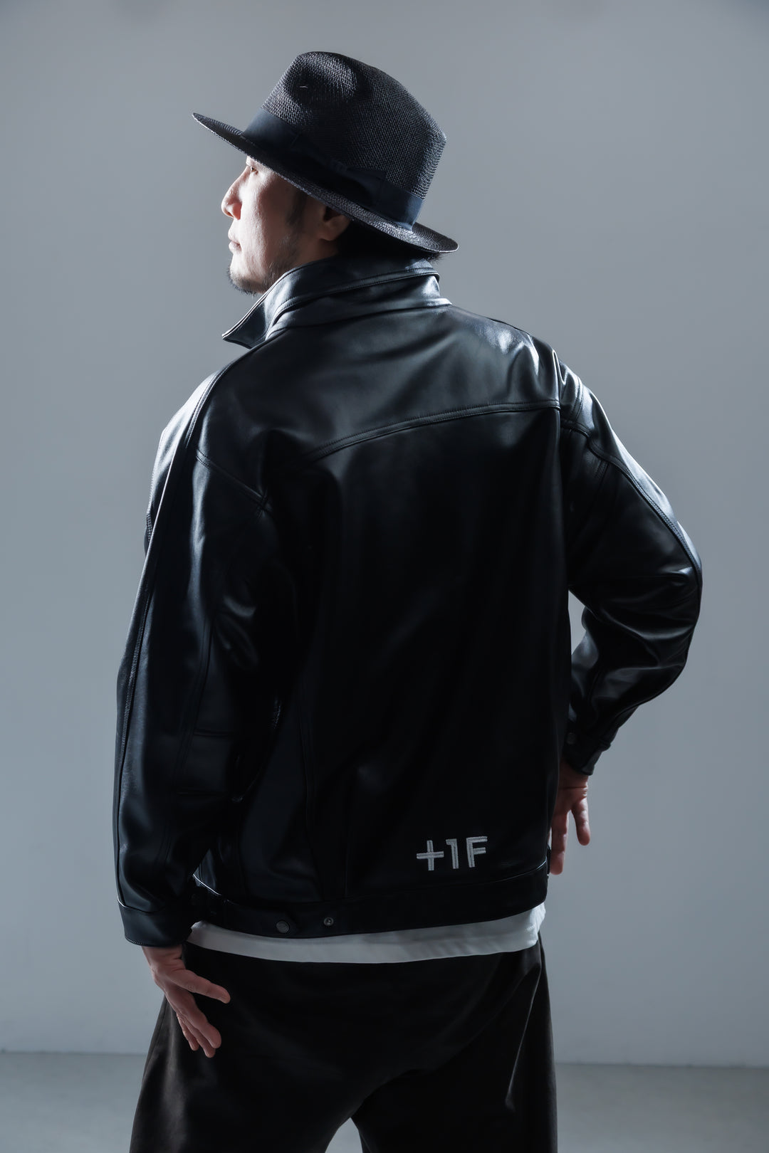 +1F AUTHENTIC LEATHER JACKET