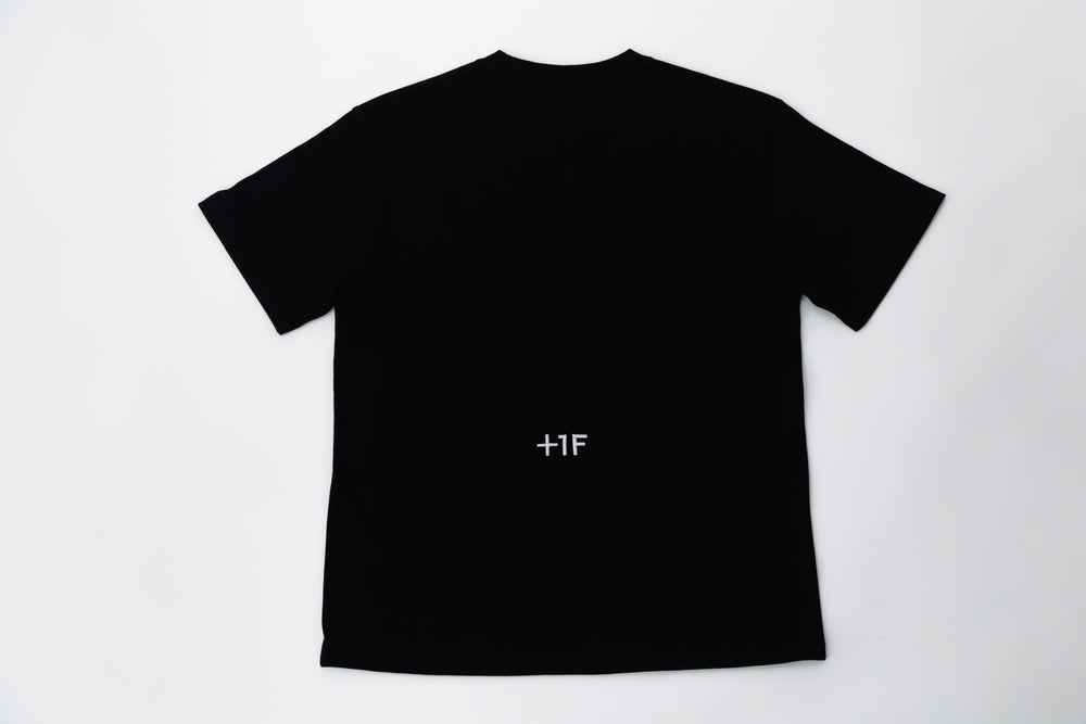+1F NEVER NERF. TEE / BLACK・WHITE
