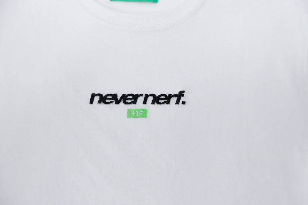 +1F NEVER NERF. TEE / BLACK・WHITE
