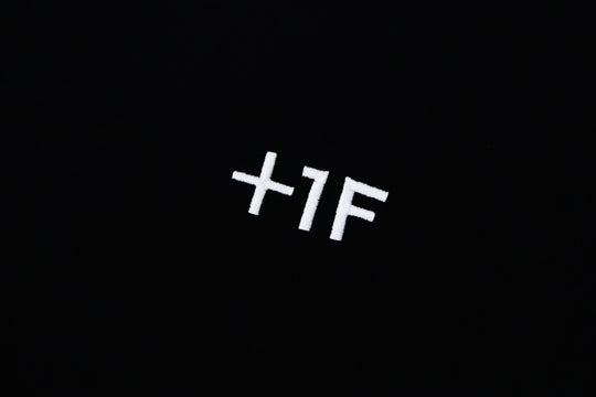 +1F NEVER NERF. TEE / BLACK・WHITE