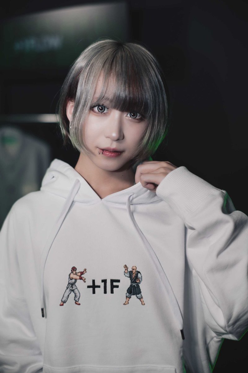 STREET FIGHTER +1F THE ORIGIN HOODIE / WHITE