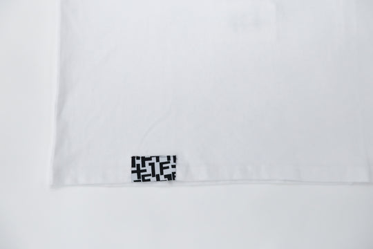+1F NEVER NERF. TEE / BLACK・WHITE