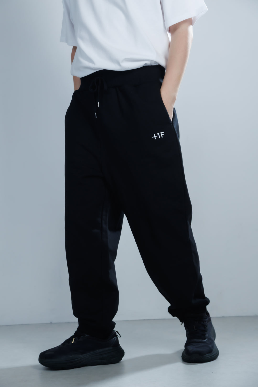 +1F AUTHENTIC SWEAT PANTS