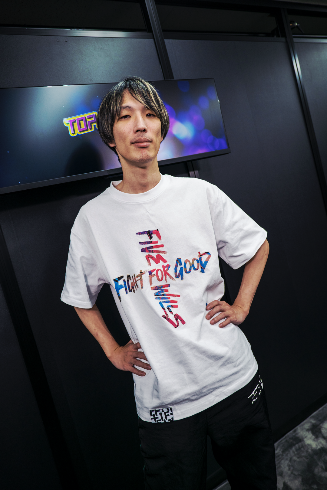 BUTTON LOGO TEE (NEW COLOR) | Tシャツ 白 | 格闘ゲーマーのための BUTTON LOGO TEE (NEW COLOR) | Tシャツ 白 | 格闘ゲーマーのための